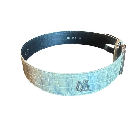 Escada Cream Embossed Belt with Silver Logo Buckle - Picture 6 of 7